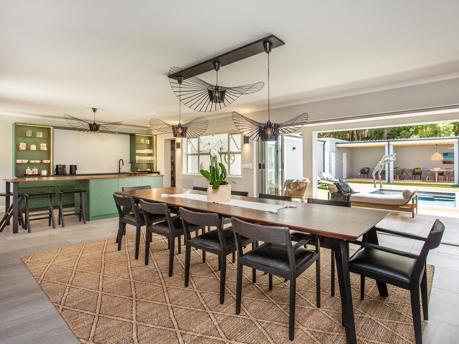 bluemari-retreat-guesthouse-hout-bay-long-table