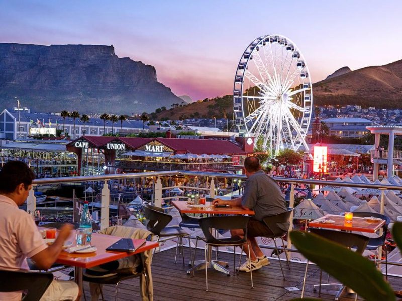 VA_waterfront_restaurant_with_table_mountain_and_cape_wheel VA_waterfront_restaurant_with_table_mountain_and_cape_wheel